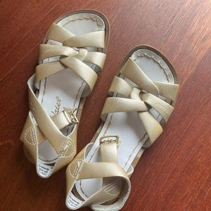 Beautiful gold saltwater sandals, child size 11